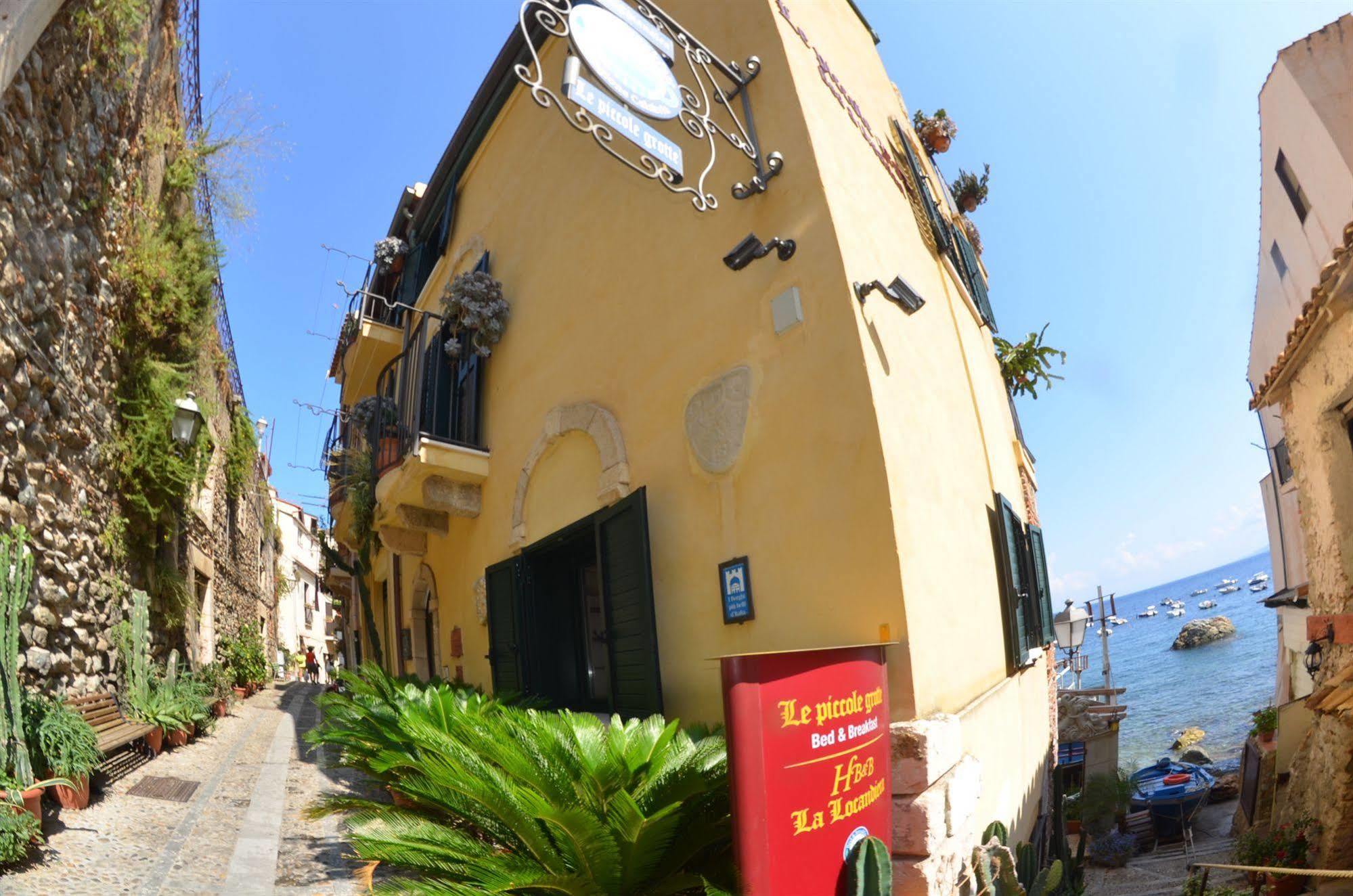 Le Piccole Grotte Bed and breakfast 2*